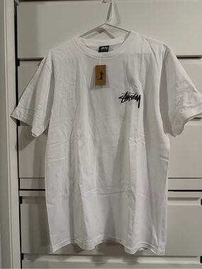 Stussy Men’s Basic Logo White Tee
